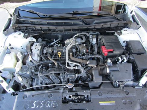 Used 2021 Nissan Altima 2.5 SV image 22