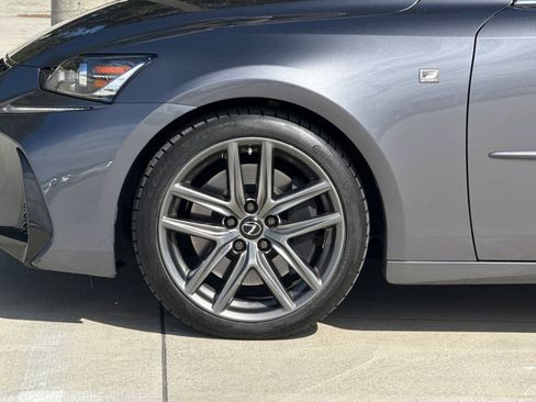 Used 2020 Lexus IS 300 F Sport w/ F Sport Package RWD image 11