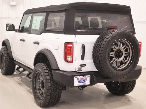 Used 2022 Ford Bronco 4-Door image 7