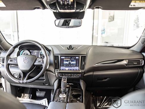 Used 2022 Maserati Levante GT image 38