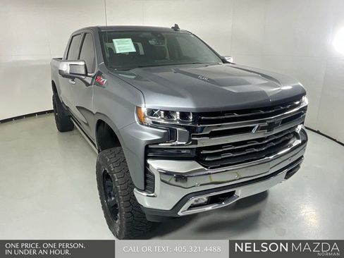 Used 2019 Chevrolet Silverado 1500 LTZ w/ LTZ Premium Package AWD/4WD image 3