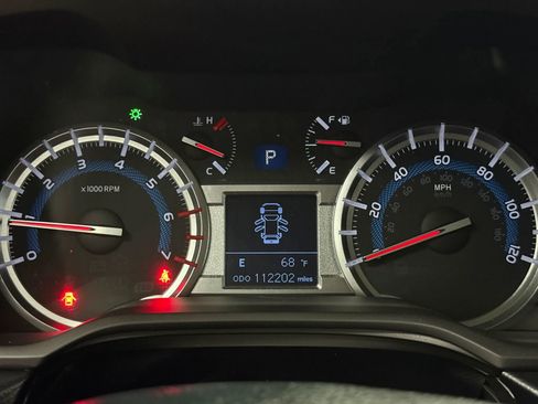 Used 2019 Toyota 4Runner TRD Off-Road Premium AWD/4WD image 24