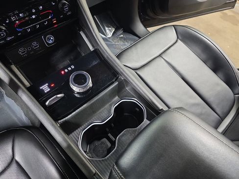 Used 2024 Jeep Grand Cherokee L Limited w/ Luxury Tech Group II image 29