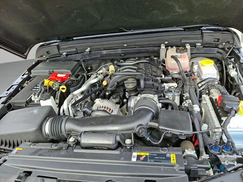 Certified 2022 Jeep Wrangler Unlimited Sport w/ Sun And Sound Package image 27