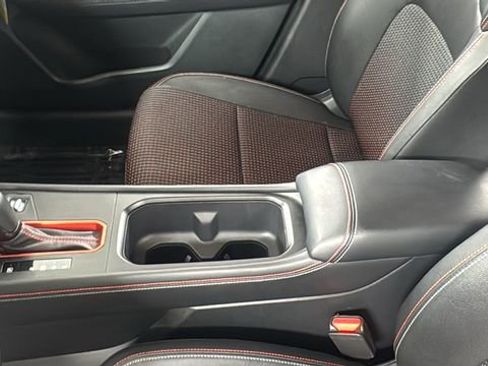 Certified 2025 Nissan Kicks SR image 33