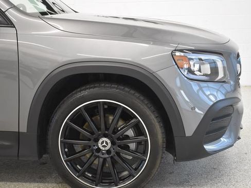 Used 2023 Mercedes-Benz GLB 250 4MATIC image 13