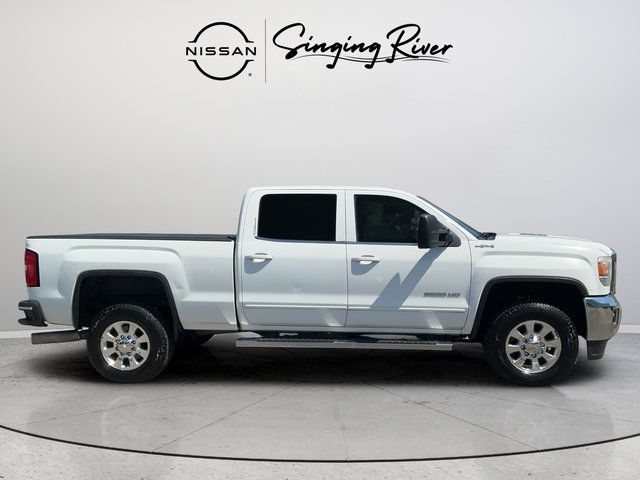 Used 2015 GMC Sierra 2500 SLE AWD/4WD image 9