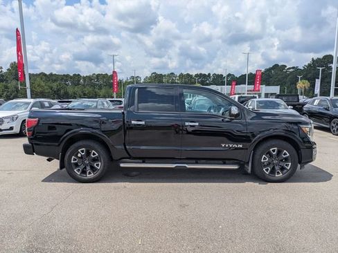Used 2023 Nissan Titan Platinum Reserve w/ Moonroof Package RWD image 2