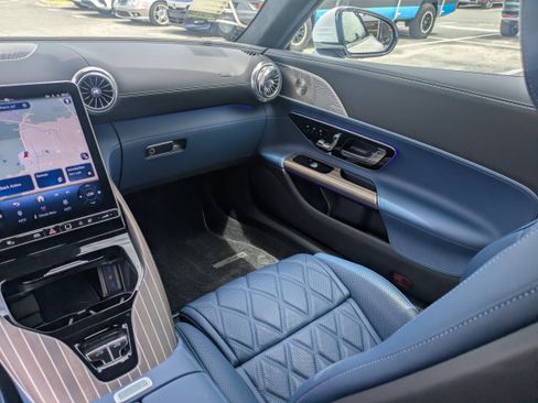 Used 2026 Mercedes-Benz SL 55 AMG 4MATIC image 15