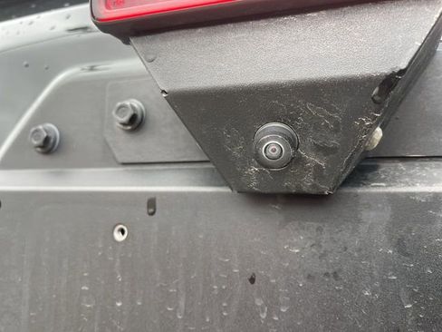 Used 2021 Jeep Wrangler Unlimited Sahara image 11