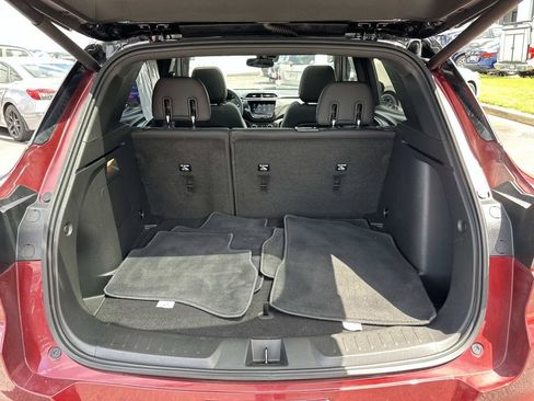Used 2023 Chevrolet TrailBlazer RS w/ Sun and Liftgate Package AWD/4WD image 30