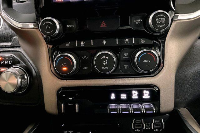 Used 2019 RAM 1500 Laramie AWD/4WD image 32