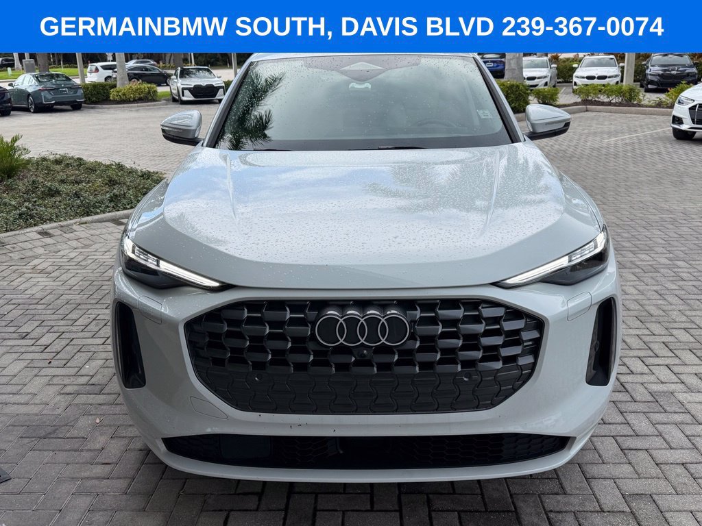Used 2025 Audi Q5 Prestige AWD/4WD image 2