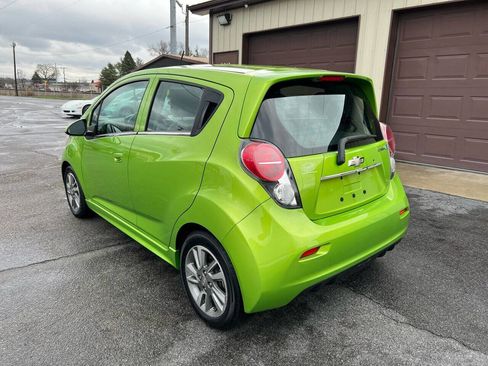 Used 2015 Chevrolet Spark LT image 5