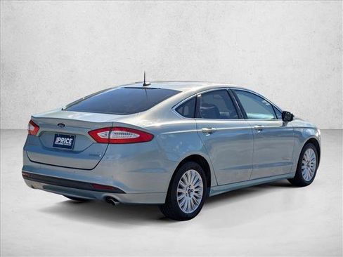 Used 2014 Ford Fusion SE w/ Equipment Group 502A image 5