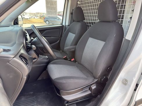 Used 2022 RAM ProMaster City Tradesman FWD image 12