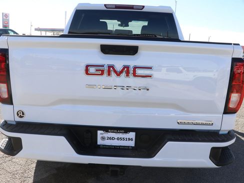 New 2026 GMC Sierra 1500 Elevation image 6