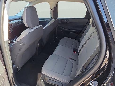 Used 2021 Ford Escape S image 9