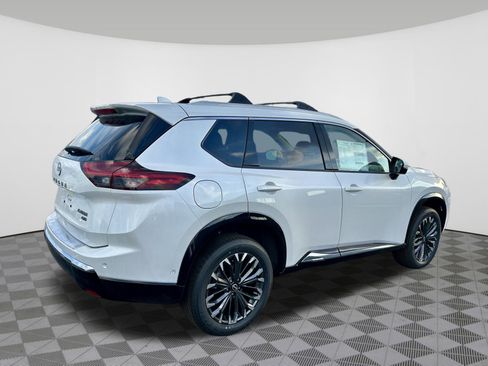 New 2026 Nissan Rogue Platinum image 7