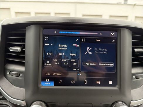 Used 2022 RAM 1500 Big Horn image 24