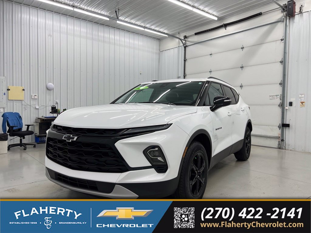 Used 2025 Chevrolet Blazer LT w/ Midnight/Sport Edition FWD image 6