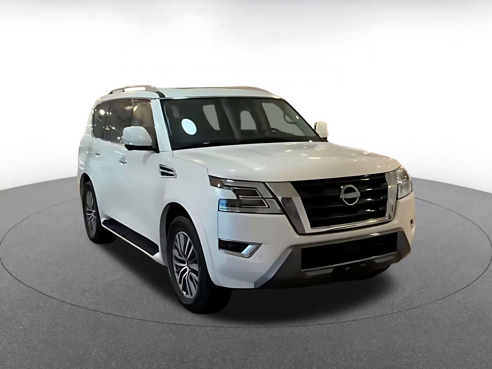 Used 2024 Nissan Armada SL RWD image 3