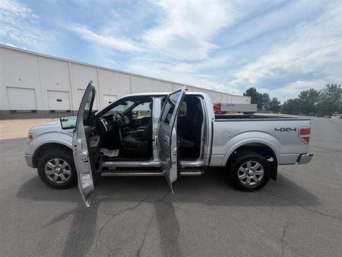 Used 2014 Ford F150 Lariat w/ Equipment Group 502A Luxury AWD/4WD image 10