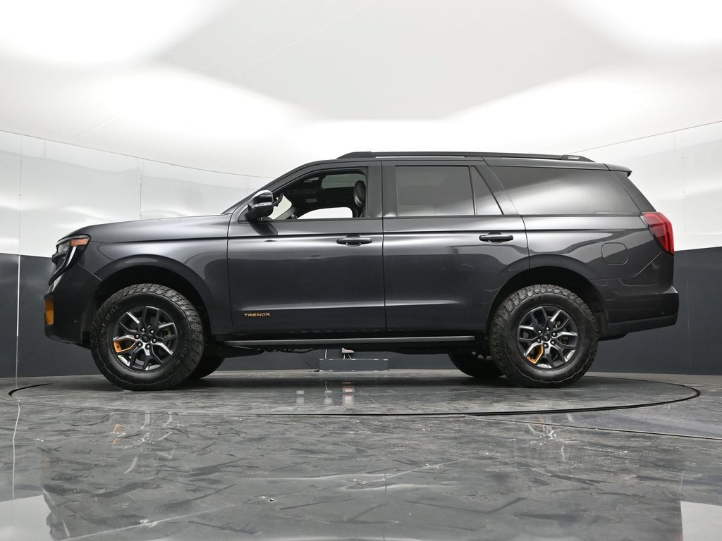 Used 2025 Ford Expedition Tremor AWD/4WD image 60
