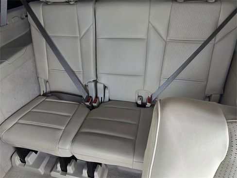 Used 2024 Cadillac Escalade ESV Sport Platinum w/ LPO, ONYX Package image 11