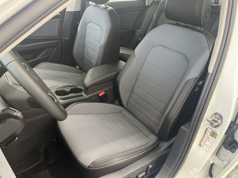 New 2026 Volkswagen Jetta SE image 13