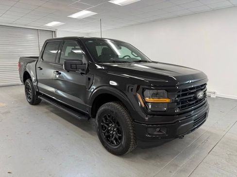 New 2026 Ford F150 XLT w/ Equipment Group 302A MID image 3