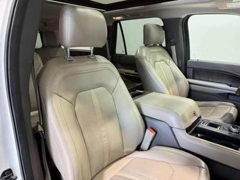 Used 2019 Ford Expedition Max Limited w/ Equipment Group 301A image 27