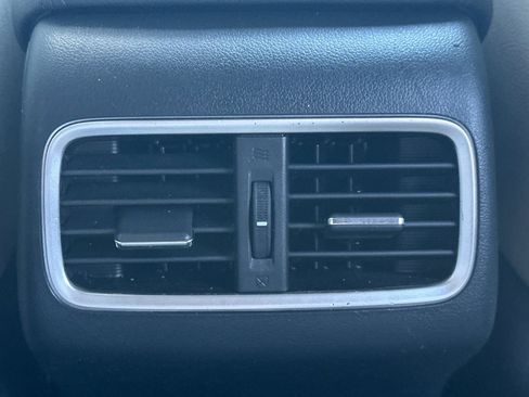 Used 2016 Honda CR-V EX-L image 16