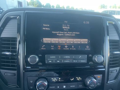 Used 2024 Nissan Titan SV w/ SV Bronze Edition Package image 16