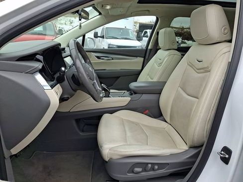 Used 2019 Cadillac XT5 Luxury image 14