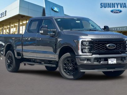 New 2026 Ford F250 Lariat w/ Black Appearance Package