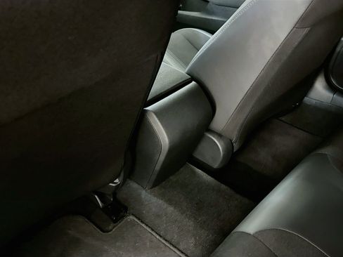Used 2024 Honda Civic Sport image 27