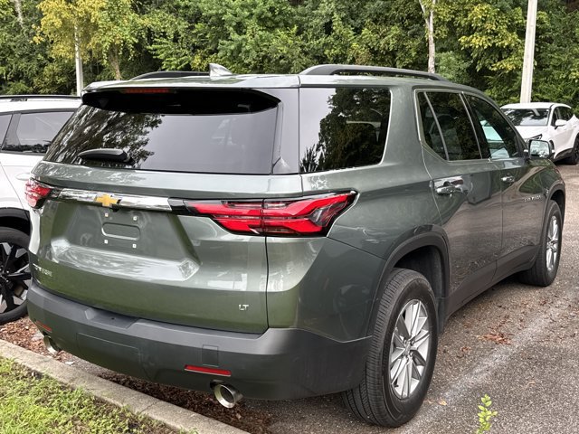 Used 2023 Chevrolet Traverse LT w/ LPO, Floor Liner Package FWD image 6