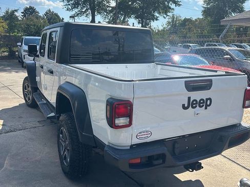 Used 2022 Jeep Gladiator Sport w/ Trailer Tow Package image 4