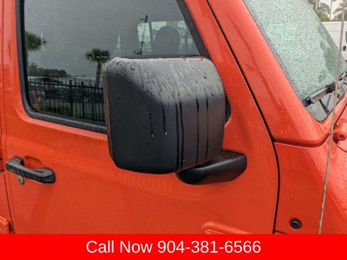 Used 2023 Jeep Wrangler Unlimited Sport AWD/4WD image 12