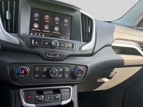 Used 2023 GMC Terrain SLE w/ Driver Convenience Package AWD/4WD image 12