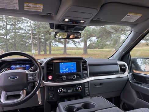 Used 2021 Ford F150 XLT w/ Equipment Group 301A Mid image 36