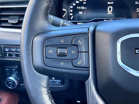 Used 2023 GMC Yukon Denali Ultimate AWD/4WD image 24