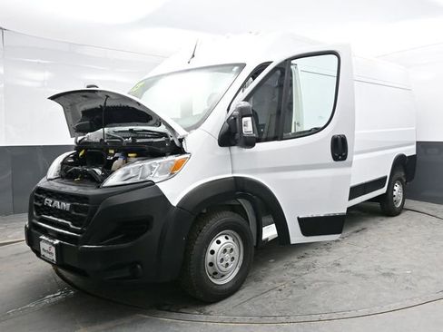 Used 2023 RAM ProMaster 2500 image 40