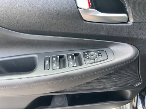 Used 2022 Hyundai Santa Fe XRT FWD image 16