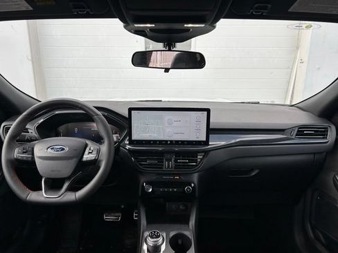 Used 2023 Ford Escape ST-Line w/ Tech Pack #1 FWD image 10