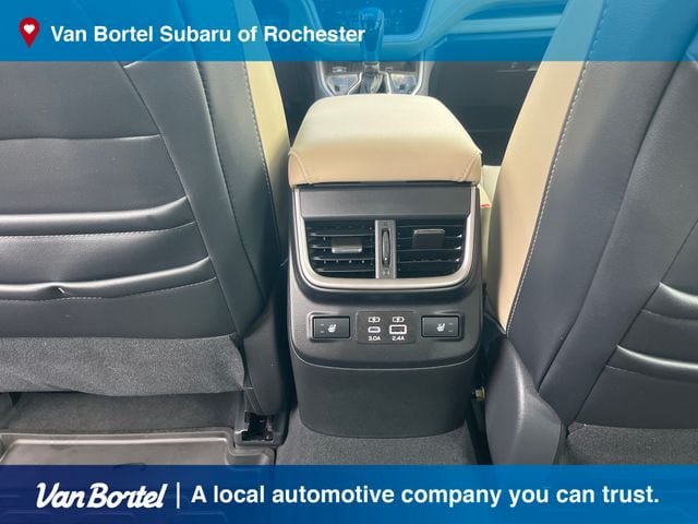 Used 2025 Subaru Legacy Limited AWD/4WD image 27