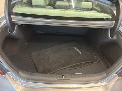 Used 2023 Genesis G70 2.0T RWD image 17