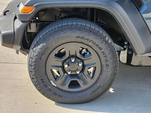 New 2026 Jeep Wrangler Unlimited Sport AWD/4WD image 11