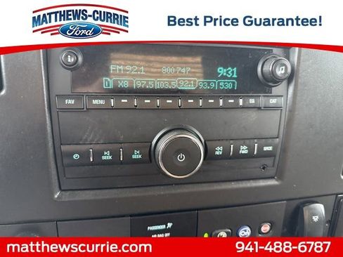 Used 2022 GMC Savana 3500 w/ Power Convenience Package image 17